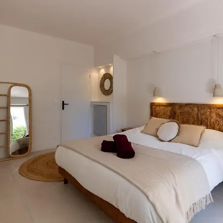 Place To - Bord De Croisette