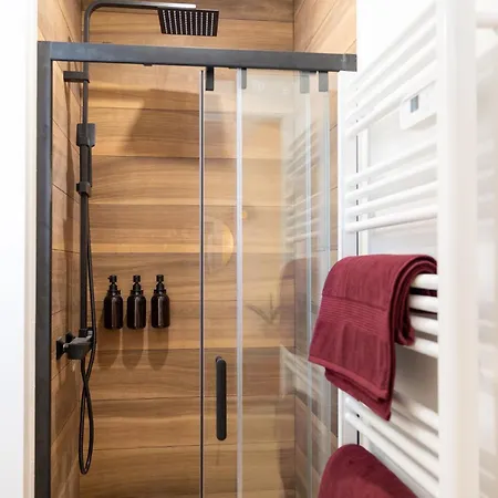 Place To - Bord De Croisette شقة