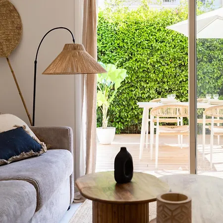 Place To - Bord De Croisette